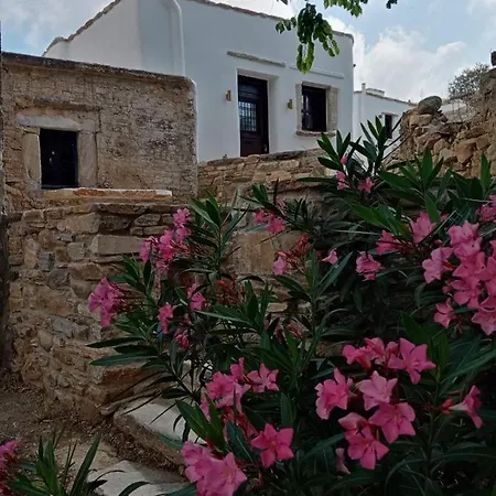 Monitsia Traditional House Casa de Férias *