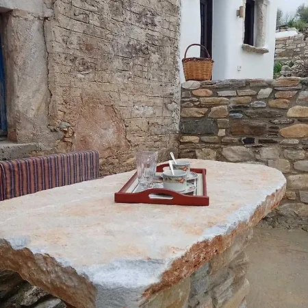 Monitsia Traditional House Vakantiehuis Khalkíon