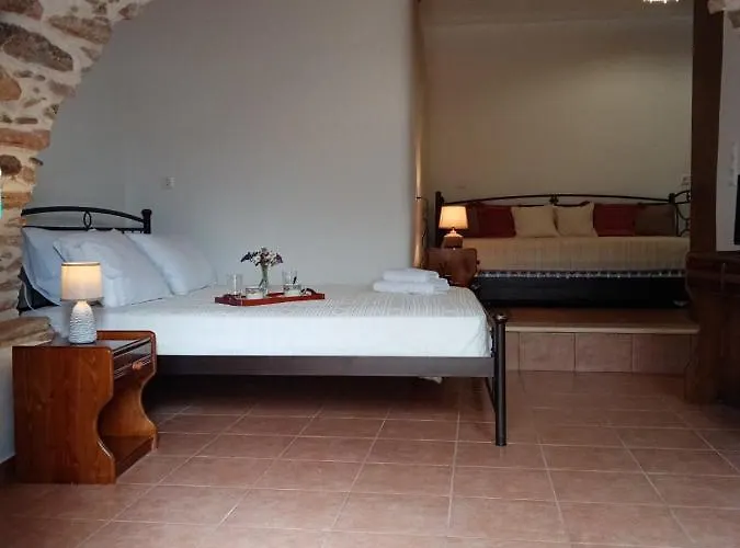 Dom wakacyjny Monitsia Traditional House