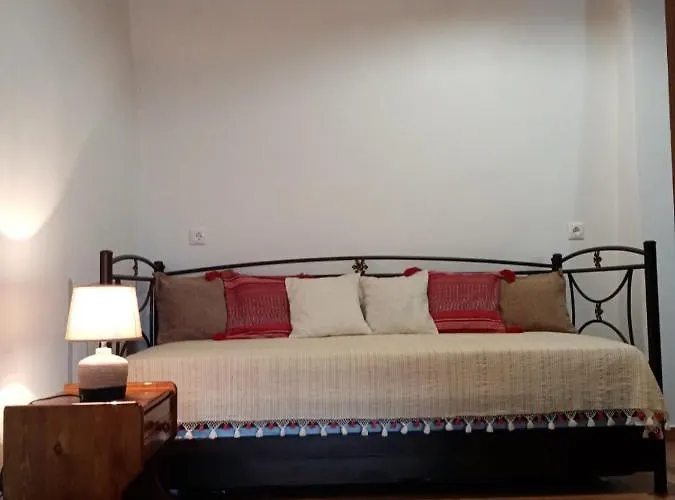 Monitsia Traditional House Khalkíon