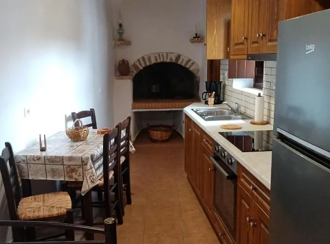 Monitsia Traditional House Dom wakacyjny Khalkíon